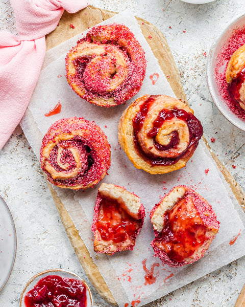 Strawberry no-yeast swirl buns